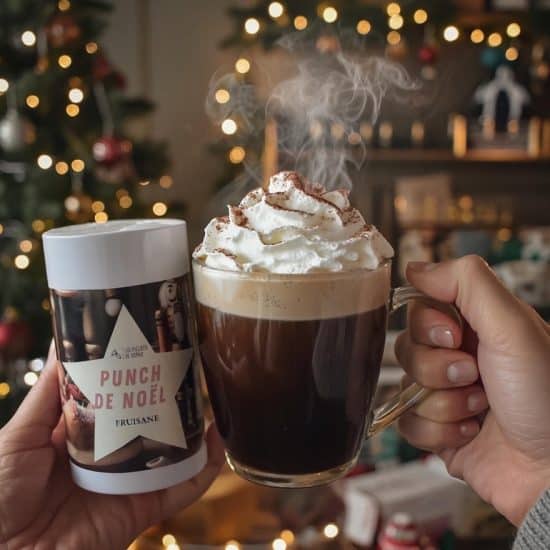 10 après, notre Punch de Noël fait son grand retour avec ses notes d'Amaretto qu'on aime tant!