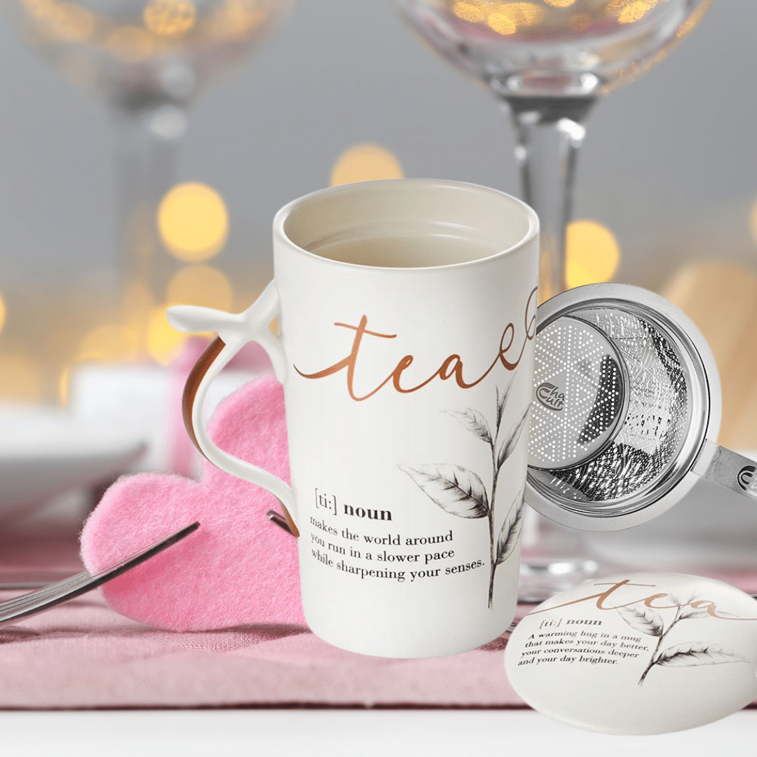 Quel est le meilleur type de tasse pour le thé ? La tisanière Iva avec son filtre en acier inoxydable pour une dégustation pure et élégante.🌸